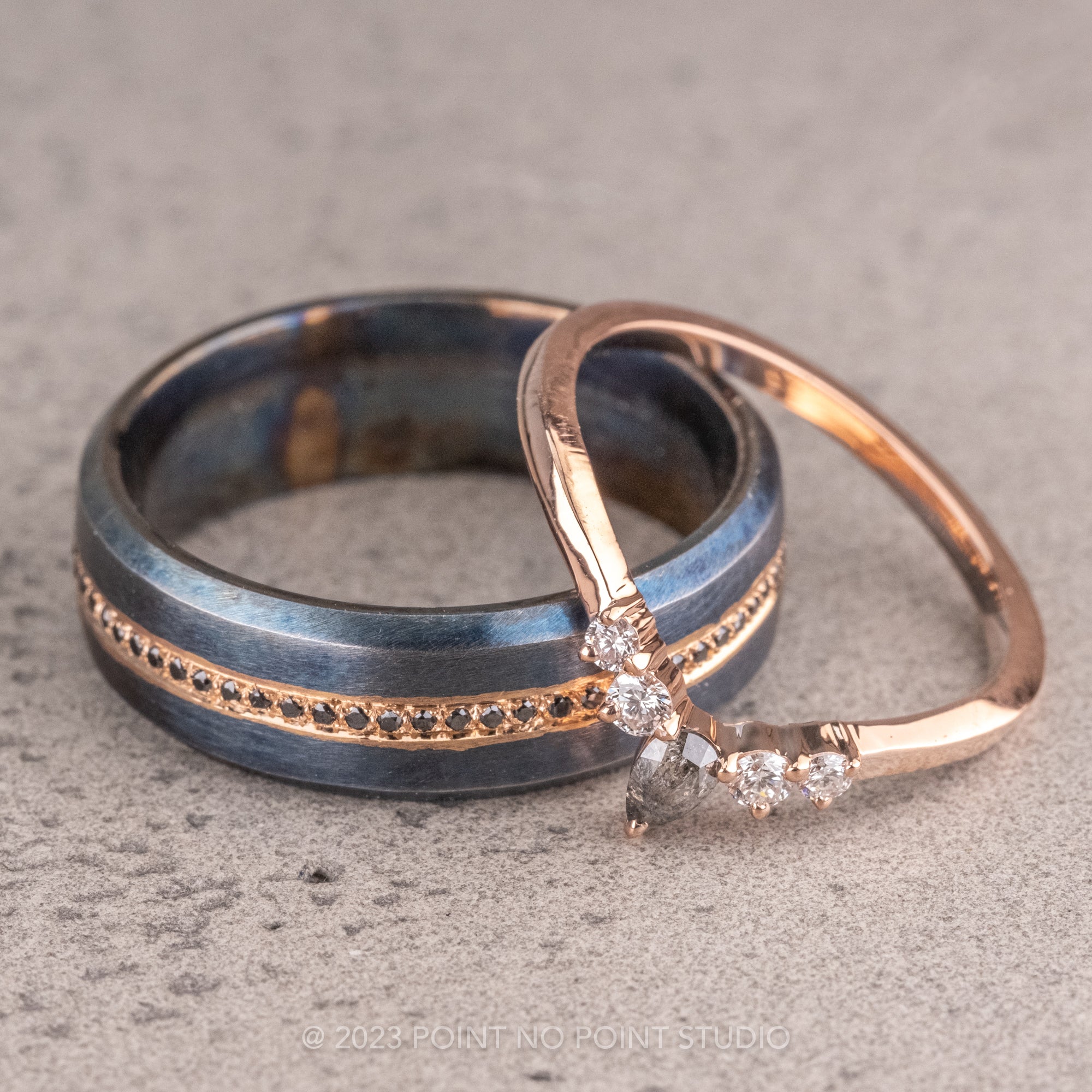 7mm Steel Men's Wedding Band with 18k Rose Gold Inlay – Point No