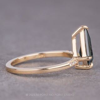 1.72 Carat Teal Kite Sapphire Engagement Ring, Jules Setting, 14K Yellow Gold