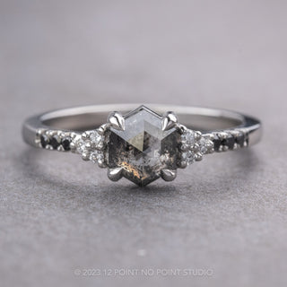 salt and pepper diamond