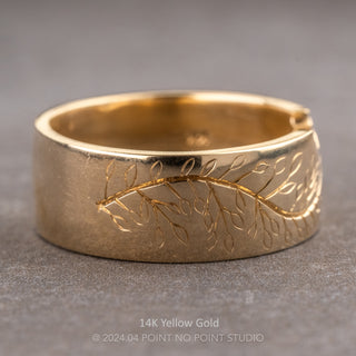 Ellipse Wedding Ring, Engraved Single Diamond, 8mm Polished