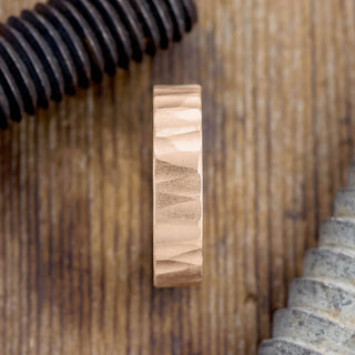 6mm 14k Peach Gold Mens Wedding Band, Wood Grain Matte