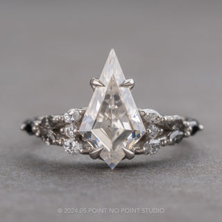 kite moissanite