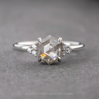 salt and pepper diamond