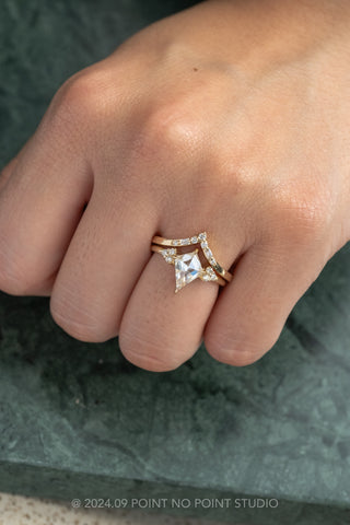 kite moissanite ring