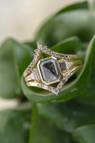 black diamond ring women's