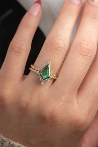 kite emerald ring