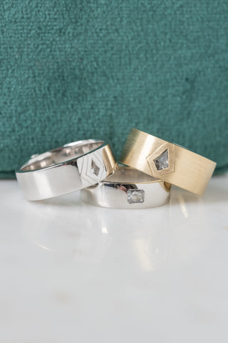 White Kite Sapphire Mens Wedding Band, Platinum