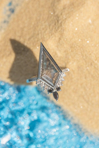 black kite diamond ring
