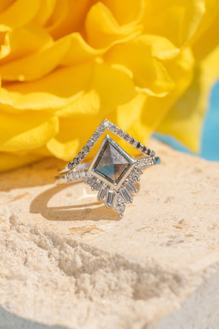 black kite diamond ring