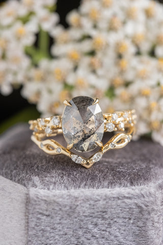 2.93 Carat Salt and Pepper Oval Diamond Engagement Ring, Aspen Setting, 14K Yellow Gold