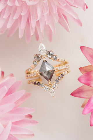 black diamond ring women's