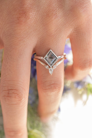 salt and pepper diamond ring