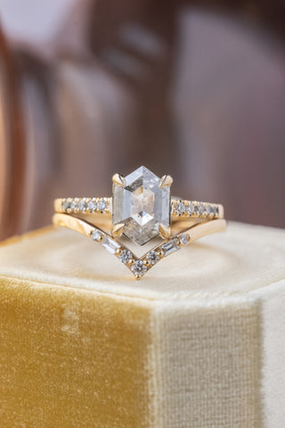 Round and Baguette Diamond V Band, Paloma Setting, 14K Yellow Gold