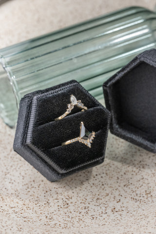 Honeycomb Double Slot Ring Box - Black