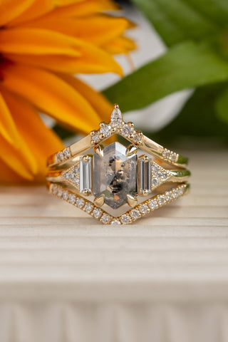 15 White Diamond Vivian Band, 14K Yellow Gold