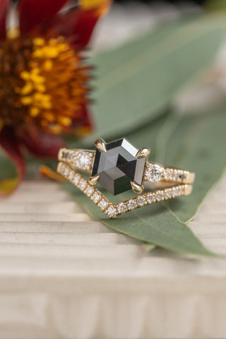 15 White Diamond Vivian Band, 14K Yellow Gold