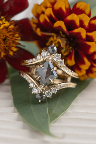 black diamond ring women's