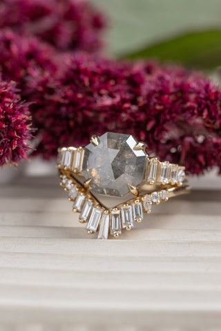 salt and pepper geometric diamond ring