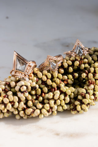 salt and pepper kite engagement rings