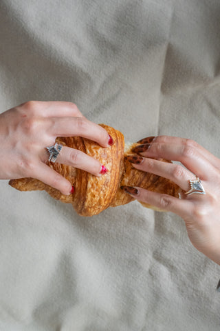 salt and pepper diamond ring