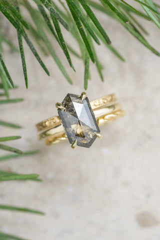 black diamond ring women's