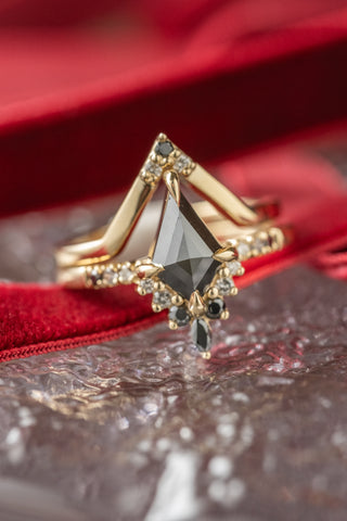 women's black diamond ring