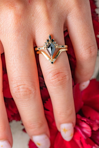 Diamond Wedding Band, Quinn Setting, 14k Yellow Gold