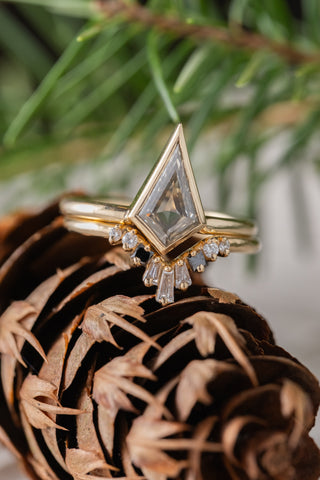 salt and pepper kite diamond ring