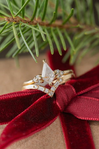 Round and Baguette Diamond V Band, Paloma Setting, 14K Yellow Gold