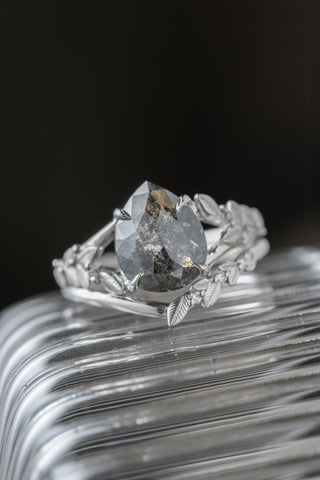 black diamond ring women's