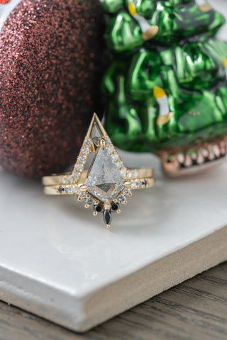 salt and pepper kite diamond ring