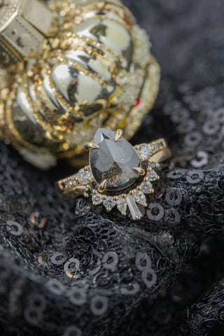 black diamond ring women's