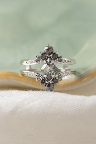 black diamond ring women's