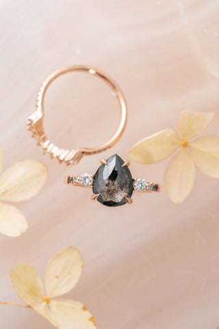 black diamond ring women's