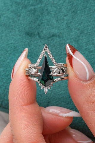 teal kite sapphire ring