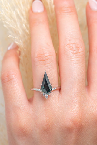 teal sapphire ring