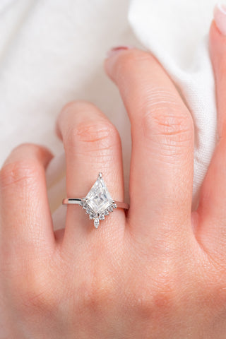 kite moissanite ring