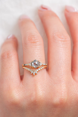 salt and pepper diamond ring