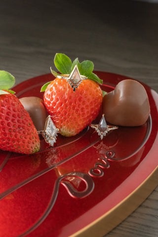 salt and pepper diamond ring