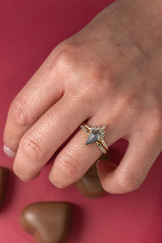 salt and pepper diamond ring