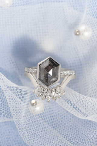 black diamond ring women's