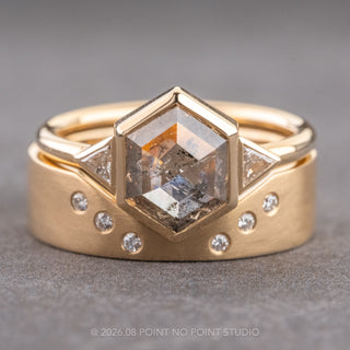 Ellipse Wedding Ring, 6 Diamond, 5mm Matte