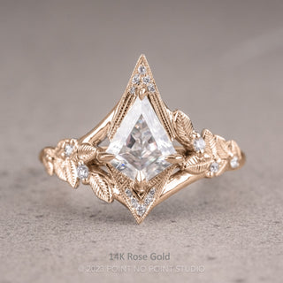 Kite Moissanite 