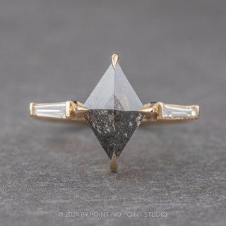 salt and pepper diamond