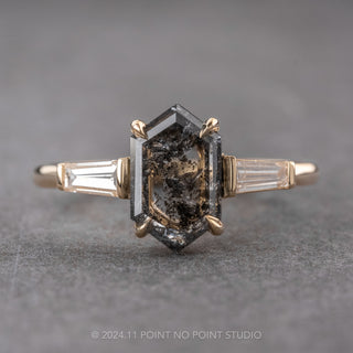 salt and pepper diamond