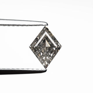 salt and pepper lozenge diamond