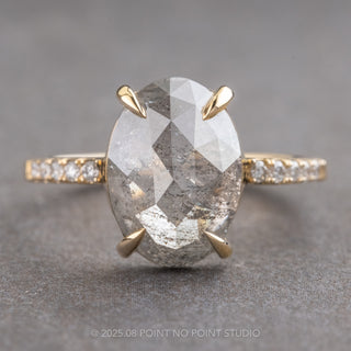 salt and pepper diamond