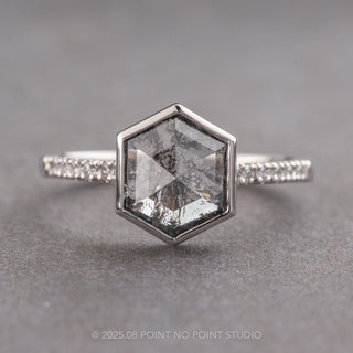 salt and pepper diamond