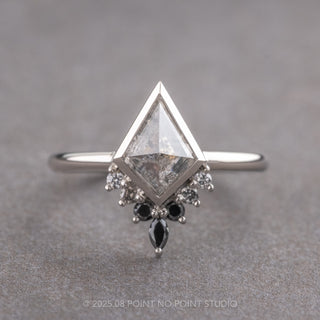 salt and pepper diamond