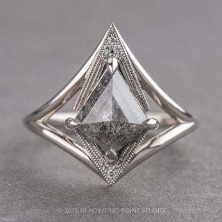 salt and pepper diamond